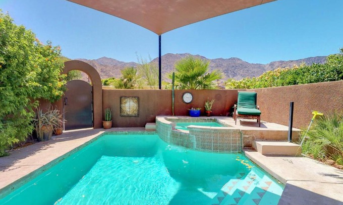 La Quinta Cove House | Avenue Rubio Retreat Permit# 66636