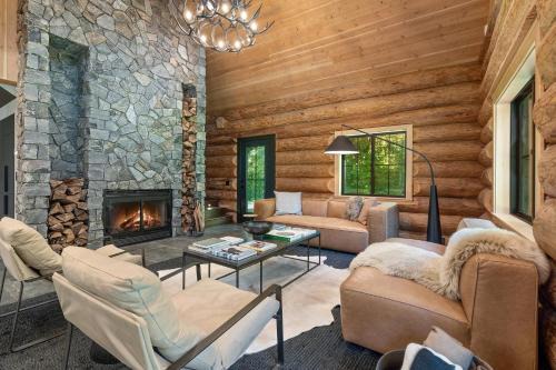 Deming House | Avlägsen Chalet