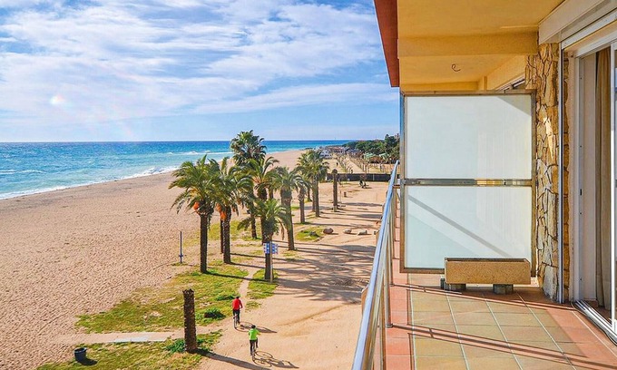 Santa Susanna Apartment | Awesome apartment in Santa Susanna