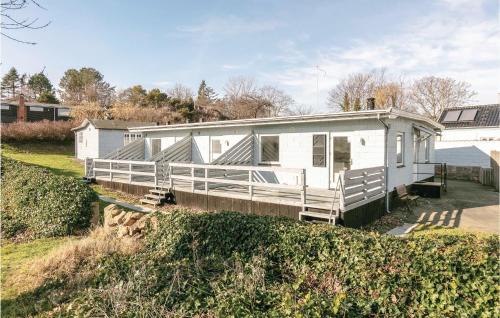 Allinge Apartment | Awesome Apartment In Allinge With Wifi