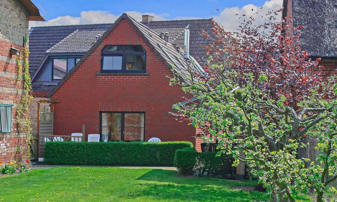 Userin Apartment | Awesome apartment in Userin with WiFi