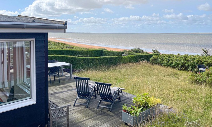 Sjaelborg House | Awesome home in Esbjerg V with WiFi