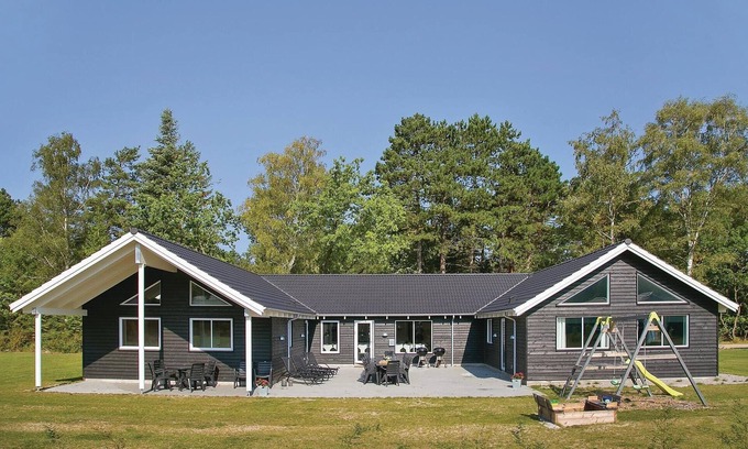 Frederiksvaerk House | Awesome home in Frederiksværk with WiFi