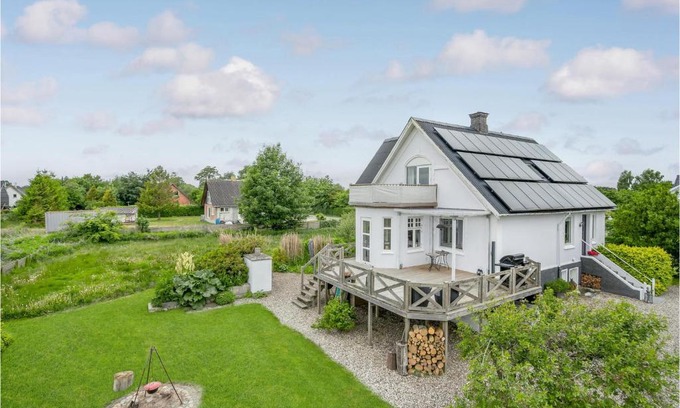 Havndal House | Awesome Home In Havndal With Wifi