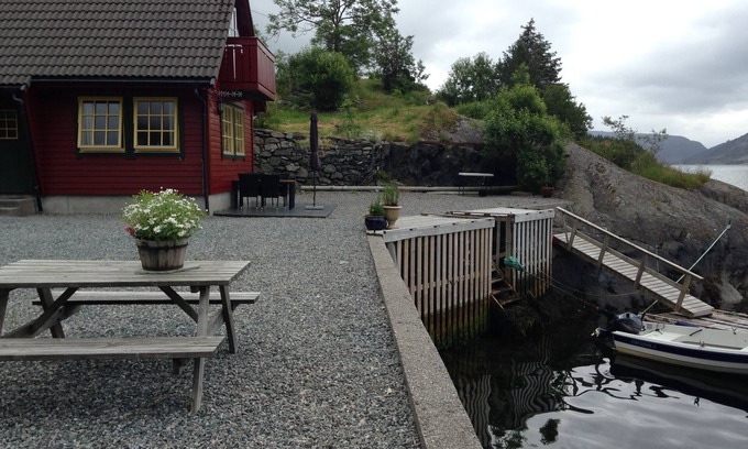 Hyllestad Cabin | Awesome Home In Hyllestad With Kitchen