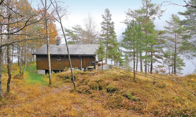 Suldal House | Awesome home in Vanvik