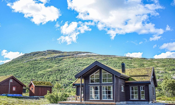 Maurset House | Awesome home in Vøringsfoss with WiFi