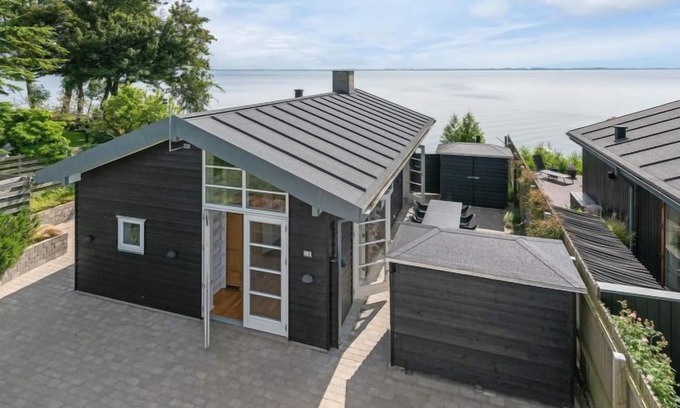 Skarup Fyn House | "Awild" - 10m from the sea by Interhome
