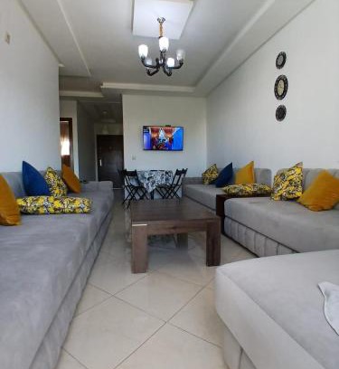 Ahriq Apartment | Azure Luxe Retreat
