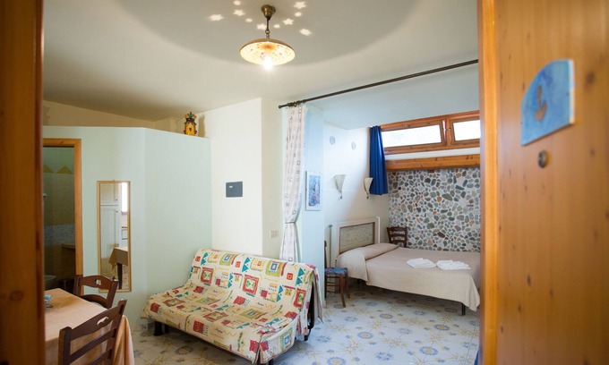 Scilla Bed & Breakfast | B & B Casa Vela - Monolocale Ancora (no balcony)