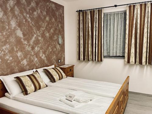 Castello dell'Acqua Bed & Breakfast | B&B L'Aigual