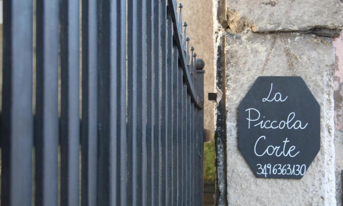Polpenazze del Garda Bed & Breakfast | B&B La Piccola Corte