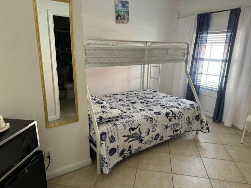 Little Havana House | B2 Best Value on Private Bedroom with Private Bathroom in Little Havana, Miami