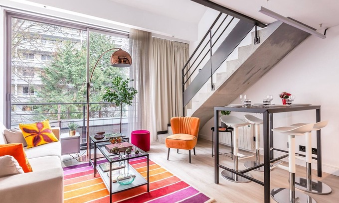 15th Arrondissement Apartment | B4 Loft Duplex 175Blo-Paris Convention