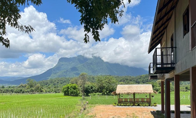 Chiang Dao Hotel | Baan Doi Ngam CoLoving Space