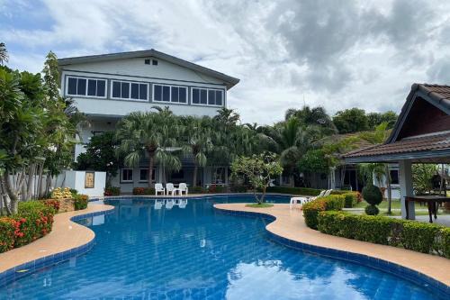 Sanuan Hotel | Baan Sanuan Resort