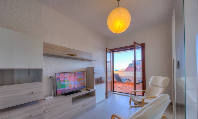 Recanati Apartment | Baia degli Dei Trilo, Giardini Naxos, Italy