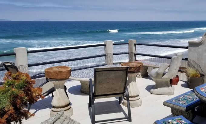 La Joya House | Baja Malibu Home Ocean Front 2 Kings Beds, Sleeps 14, Rosarito Mexico
