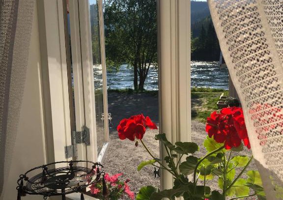 Grane House | Bakarstuo, Utpå Neset