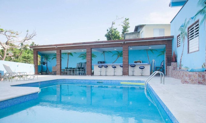 Puntas Apartment | ☼Balcony w/Ocean Views +2 Queens+Laundry☼ Unit B