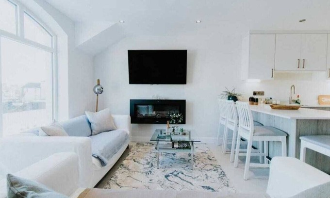 Ballycastle Apartment | Ballycastle Beach Residence 3-Bed House + Parking