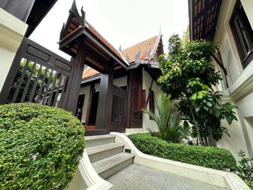 Sukhumvit Villa | Bangkok City Centre Luxurious Villa