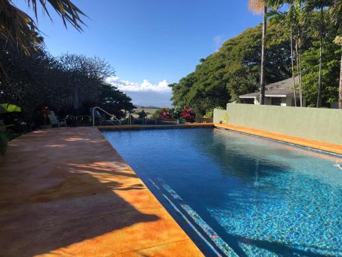 Makawao Bed & Breakfast | Banyan Tree B&B Retreat