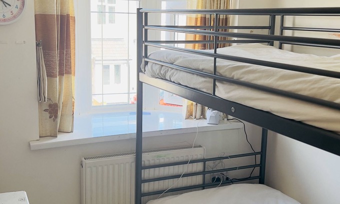 Barking House | Barking Haven Retreat