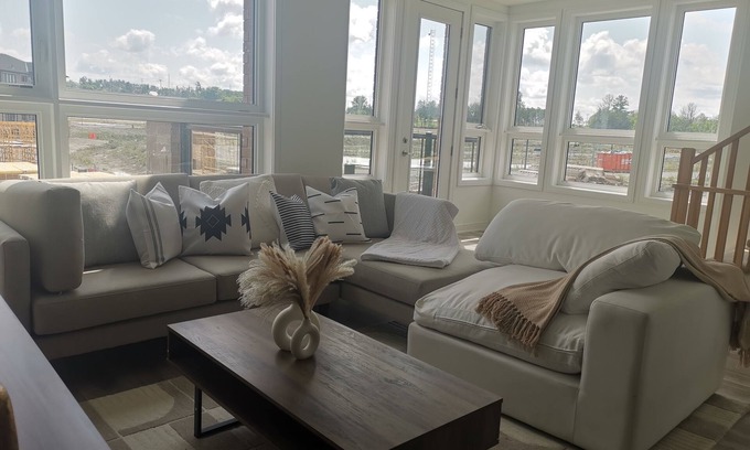 Barrie Hotel | Barrie Comfort Lodging
