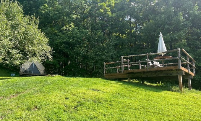St. Johnsbury RV Rental | Base Camp Glamping @ Wedding Hill