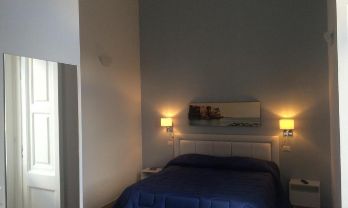 Mergellina Bed & Breakfast | Base Napoli Mergellina