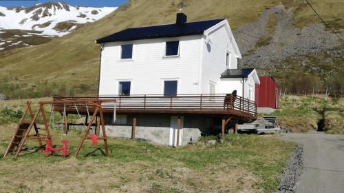 Bostad House | Basecamp Mountain View Lofoten