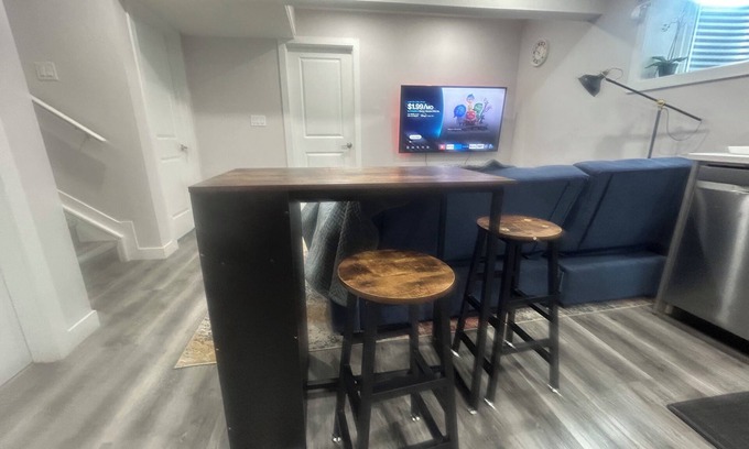 Southwest Edmonton House | Basement Suite in Edmonton
