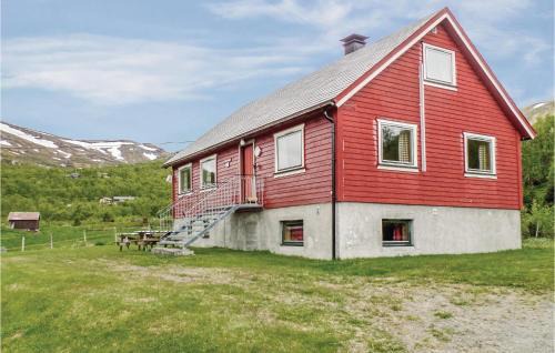 Tyinkrysset House | Bassebuupdalstøl