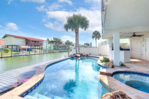 Key Allegro House | Bay Dreamin