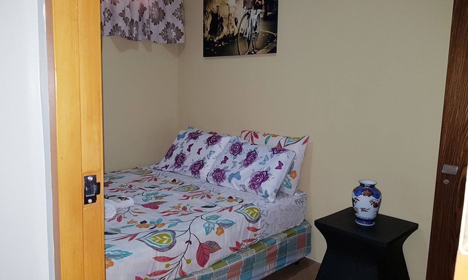 Maribago Condo | Bayanihan Flat Condo near Diving Sites