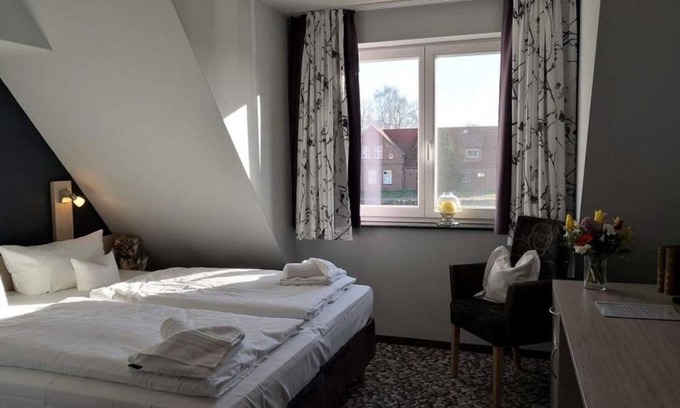 Stolpe Apartment | Bayard RE-12 - Cozy vacation apartment Remise Bayard RE-12 in an idyllic setting.