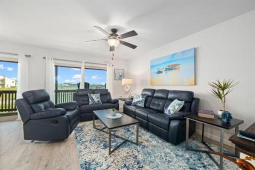 Harbor Oaks Apartment | Baydreaming