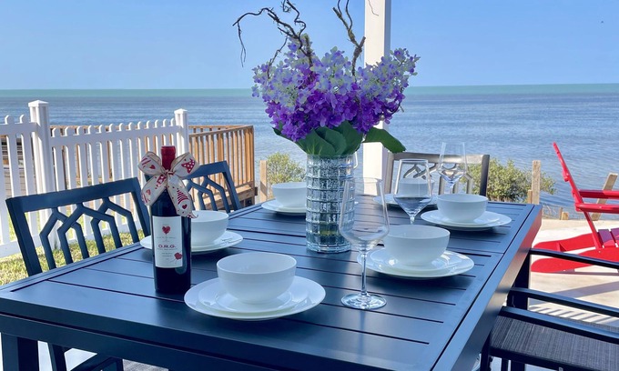 Port Isabel House | Bayfront Home, Shared Pool/Spa, Gazebo, Playground