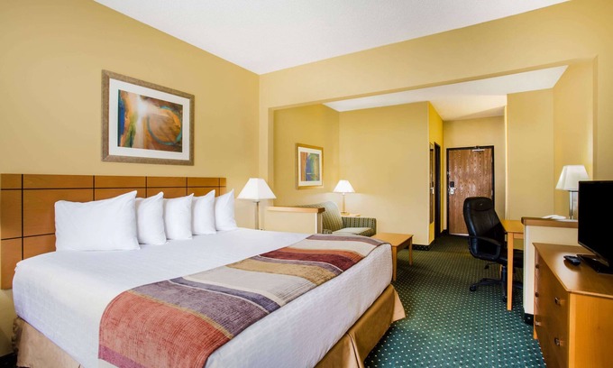 Helena Hotel | Baymont by Wyndham Helena