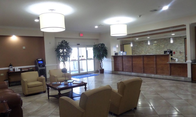 Pearsall Hotel | Baymont by Wyndham Pearsall