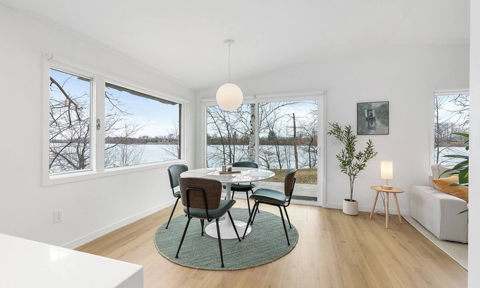 Little Falls House | Bayside Hideaway on the River