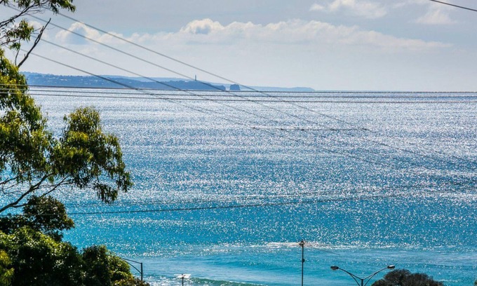 Lorne Apartment | Bayview Number Two - Classic Coastal Escape For Your Pet Too!