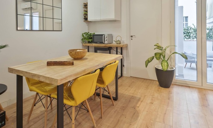 L'Hospitalet de Llobregat Apartment | BCN 1: ¡Exclusivos y cerca del Camp Nou!