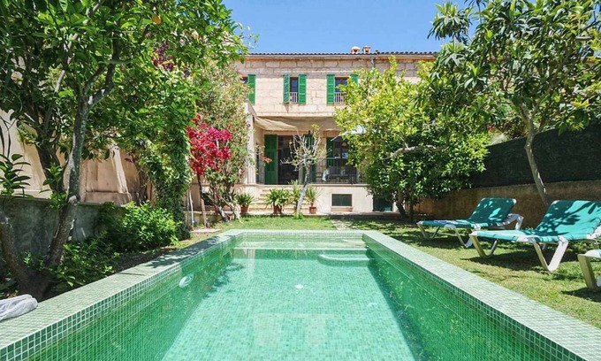 Sant Llorenc des Cardassar House | Beautiful town house with garden & pool for 6