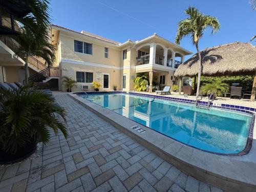 Lauderdale-by-the-Sea Apartment | Beach Aqualina Apartments