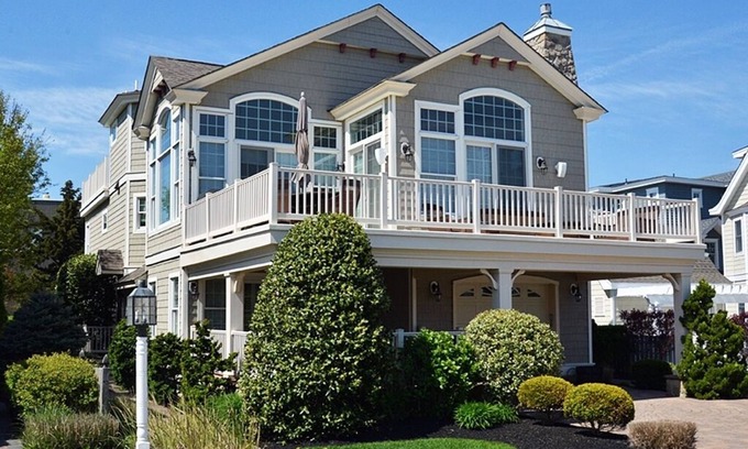 Avalon House | BEACH BLOCK home with heated pool. Built in Hot tub and Beautiful Ocean views!