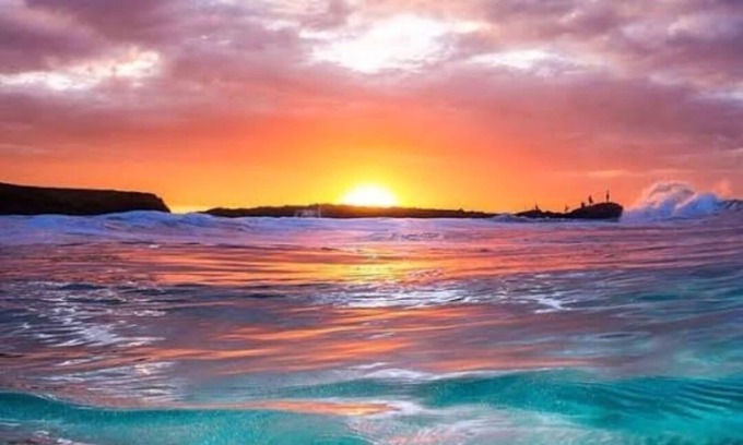 Black Rock House | Beach Cottage best location near beach & shops