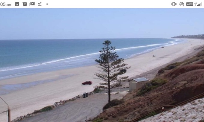 Sellicks Beach House | Beach front holiday home