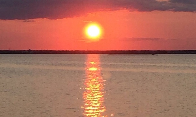 South Beach Haven House | Beach Haven - 7th from Sand